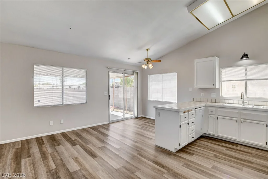 6209 Warm River, Las Vegas, NV 89108