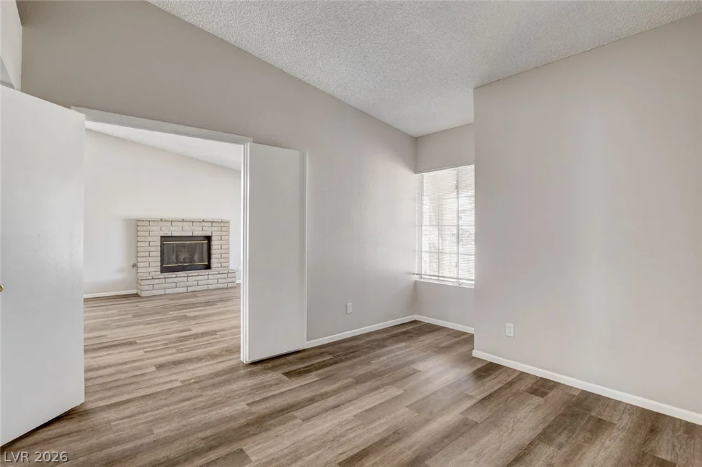 6209 Warm River, Las Vegas, NV 89108