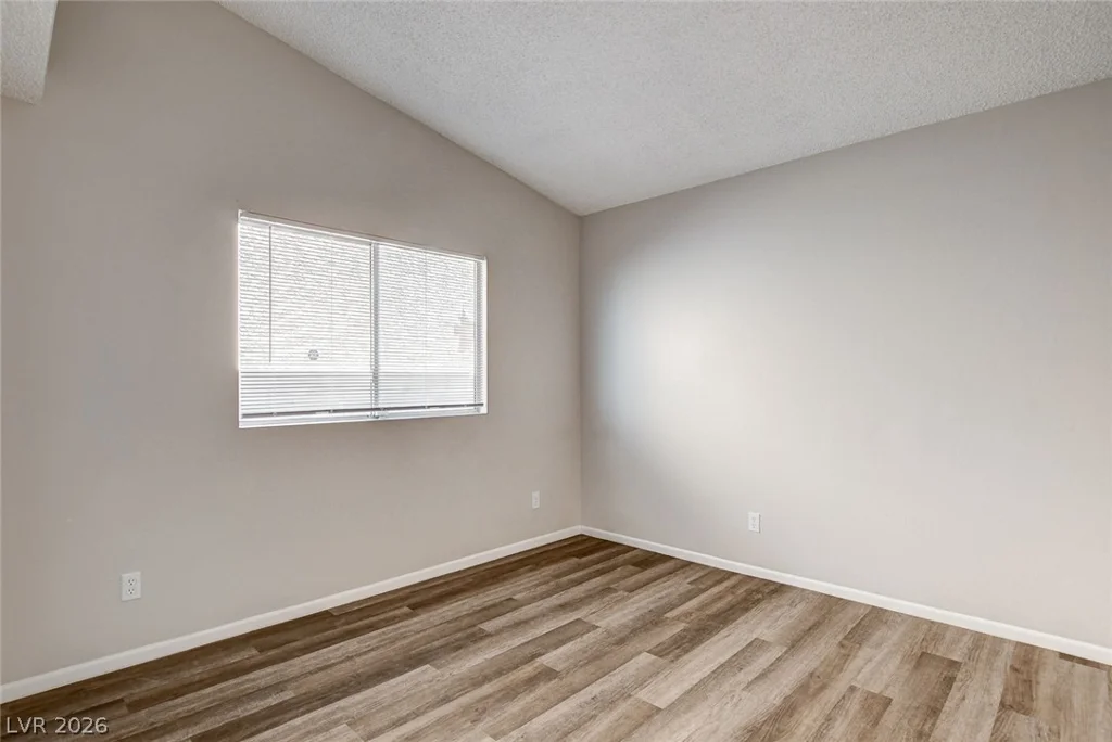 6209 Warm River, Las Vegas, NV 89108