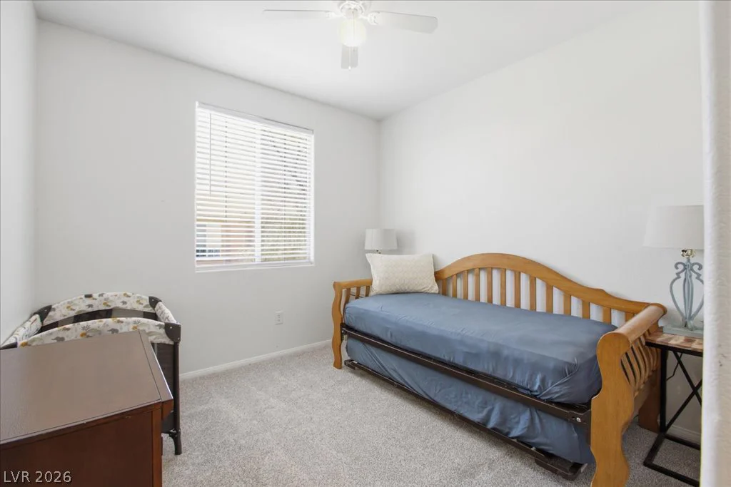 10231 Deerfield Beach, Las Vegas, NV 89129