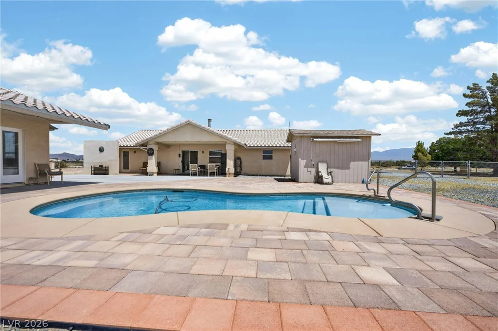 1531 Hickory, Pahrump, NV 89048