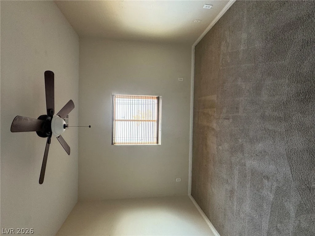 6231 Port Astoria, Las Vegas, NV 89122