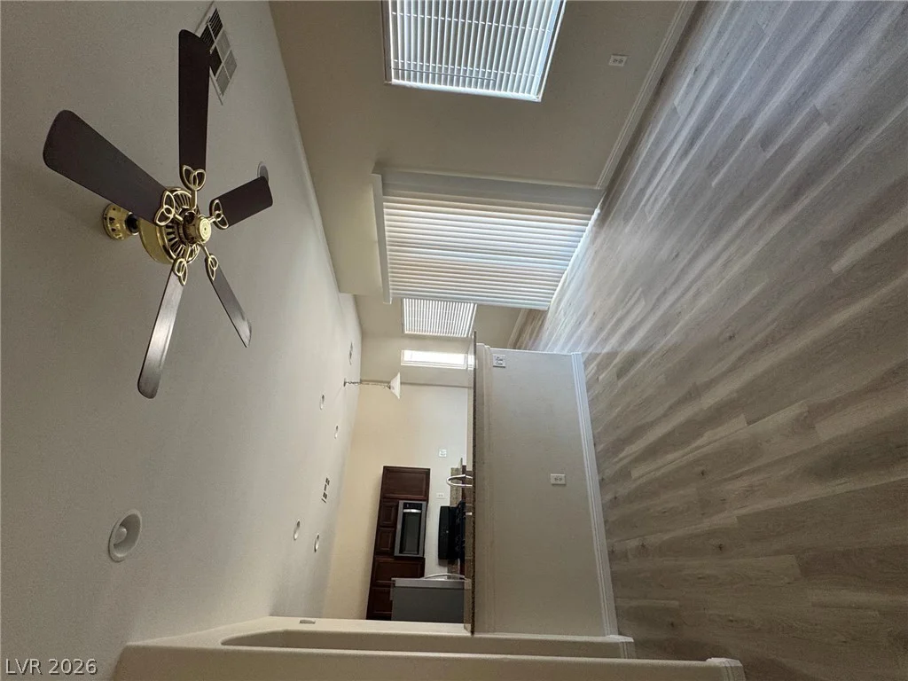 6231 Port Astoria, Las Vegas, NV 89122