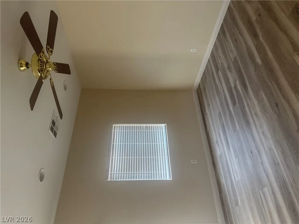 6231 Port Astoria, Las Vegas, NV 89122