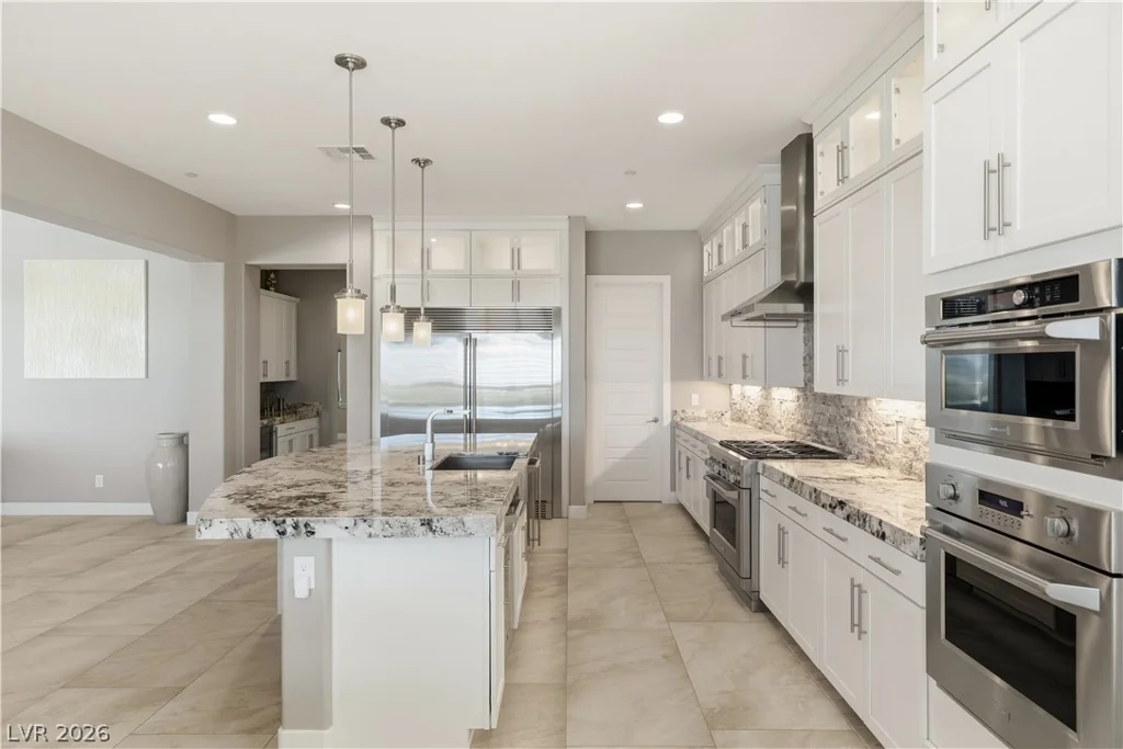 2 Olympia Outlook, Las Vegas, NV 89141
