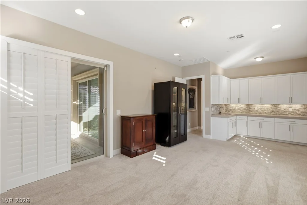 2 Olympia Outlook, Las Vegas, NV 89141
