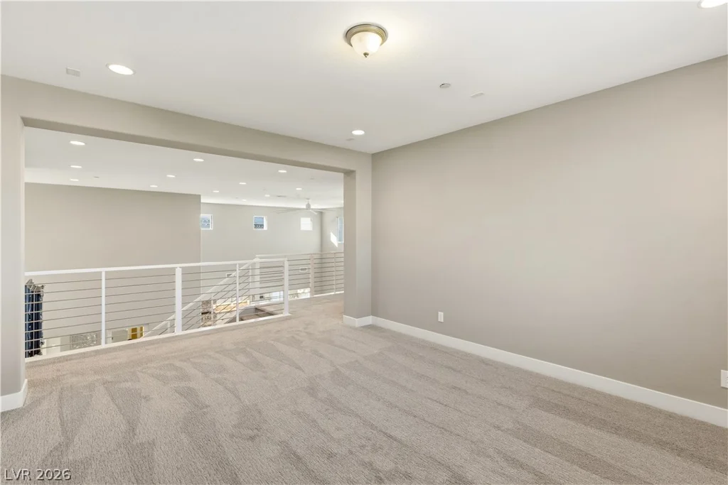 2 Olympia Outlook, Las Vegas, NV 89141