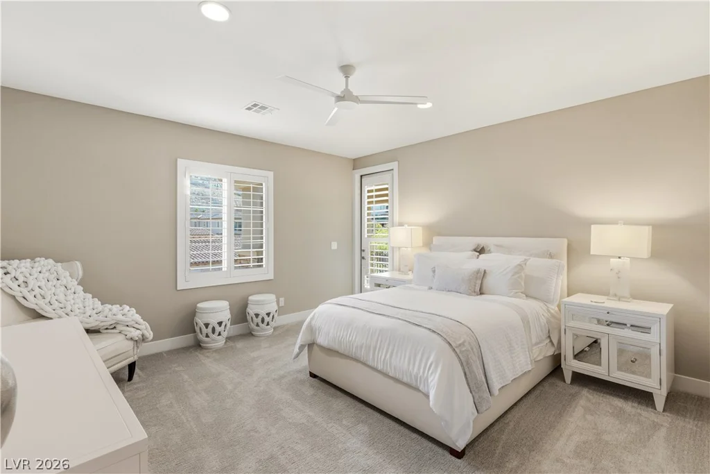 2 Olympia Outlook, Las Vegas, NV 89141