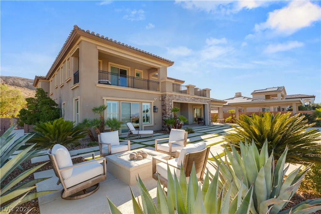 2 Olympia Outlook, Las Vegas, NV 89141