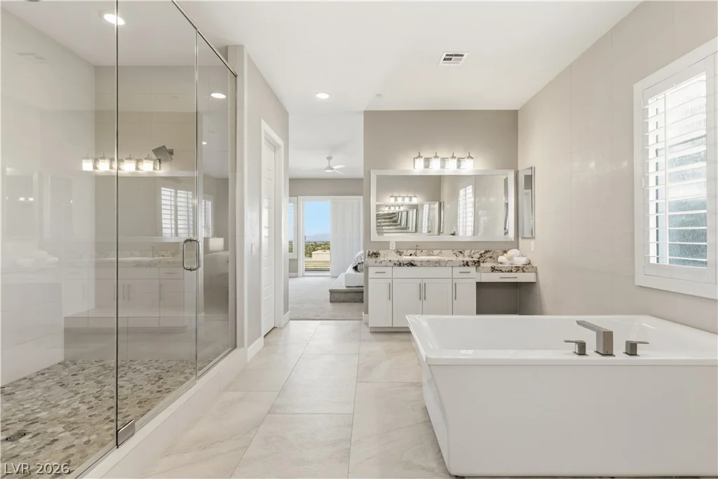 2 Olympia Outlook, Las Vegas, NV 89141