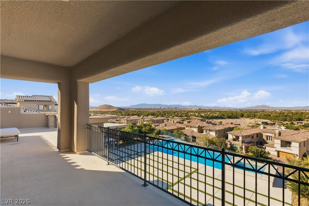 2 Olympia Outlook, Las Vegas, NV 89141