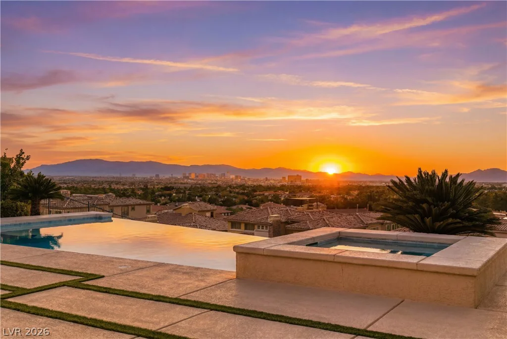 2 Olympia Outlook, Las Vegas, NV 89141