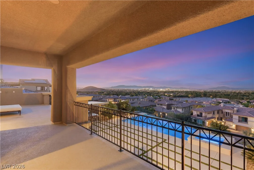2 Olympia Outlook, Las Vegas, NV 89141