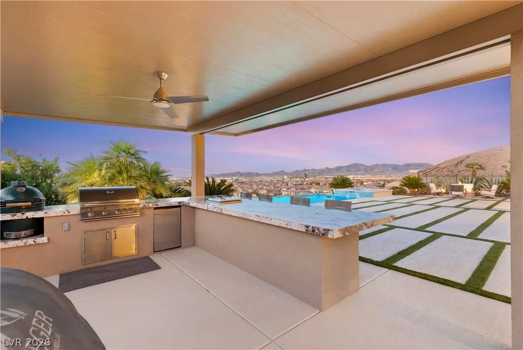 2 Olympia Outlook, Las Vegas, NV 89141