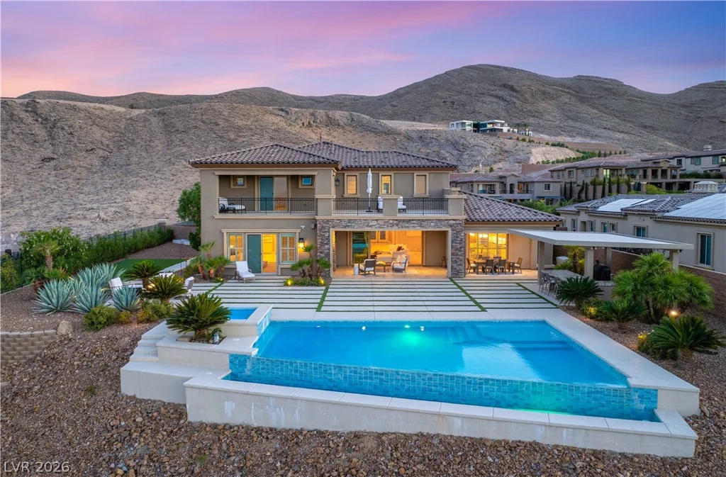 2 Olympia Outlook, Las Vegas, NV 89141