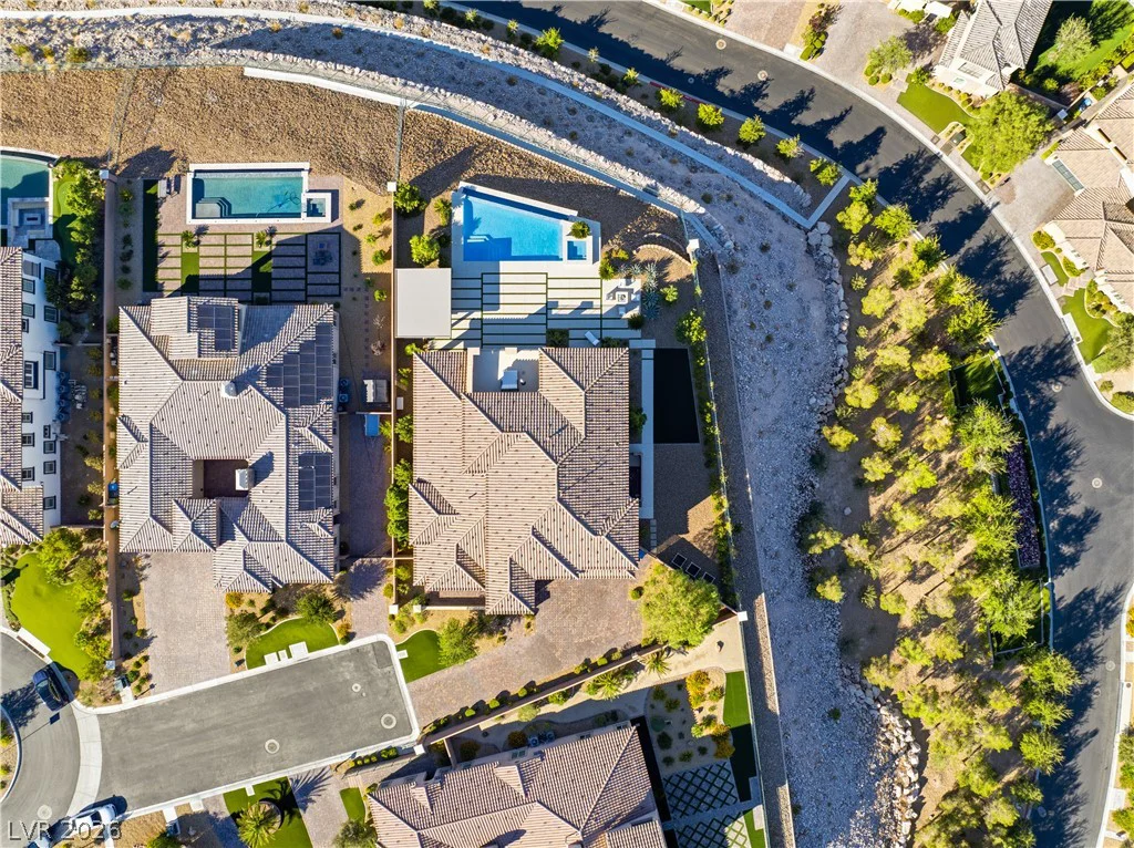 2 Olympia Outlook, Las Vegas, NV 89141