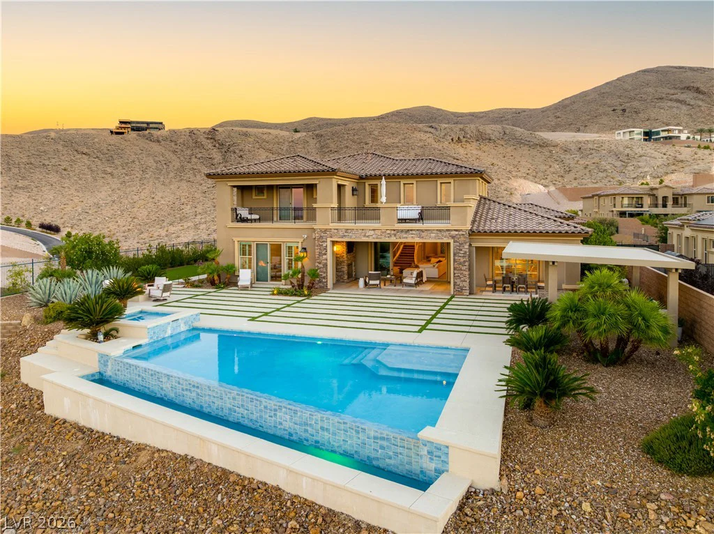 2 Olympia Outlook, Las Vegas, NV 89141