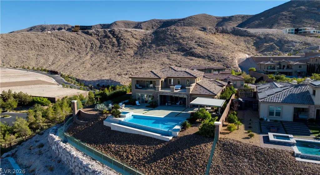 2 Olympia Outlook, Las Vegas, NV 89141