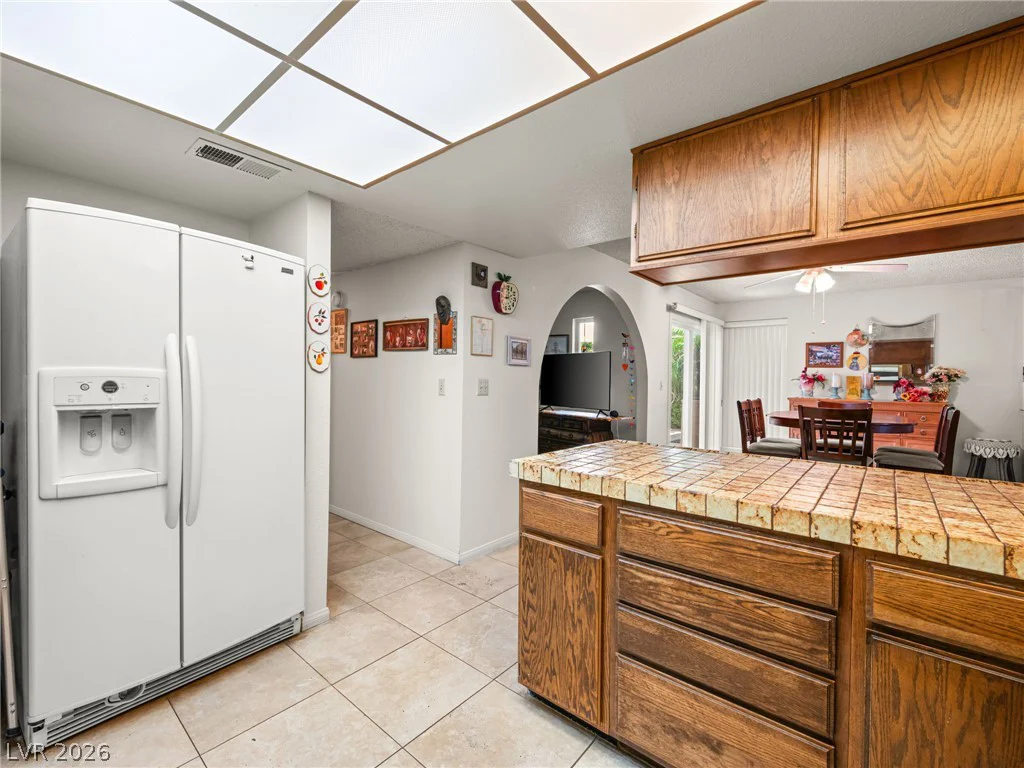 3422 Kensbrook, Las Vegas, NV 89121
