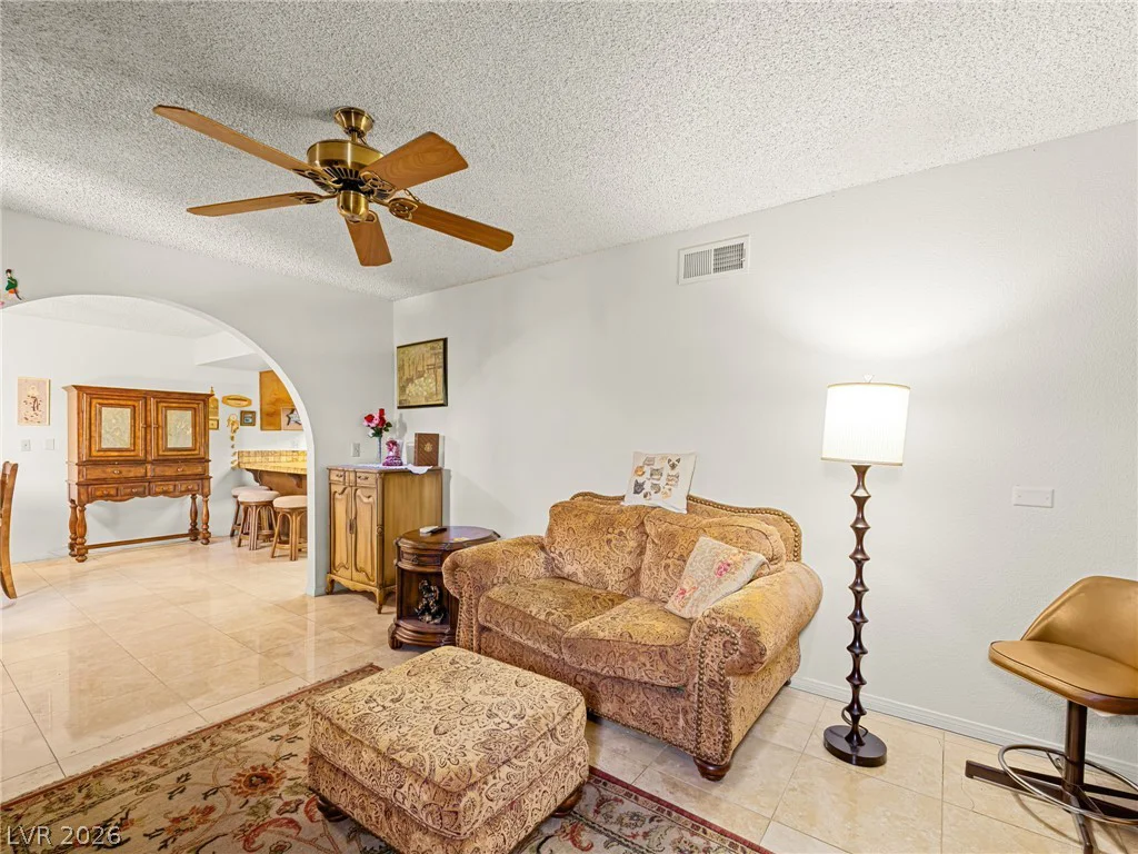 3422 Kensbrook, Las Vegas, NV 89121