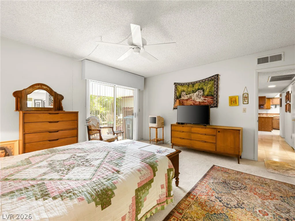 3422 Kensbrook, Las Vegas, NV 89121