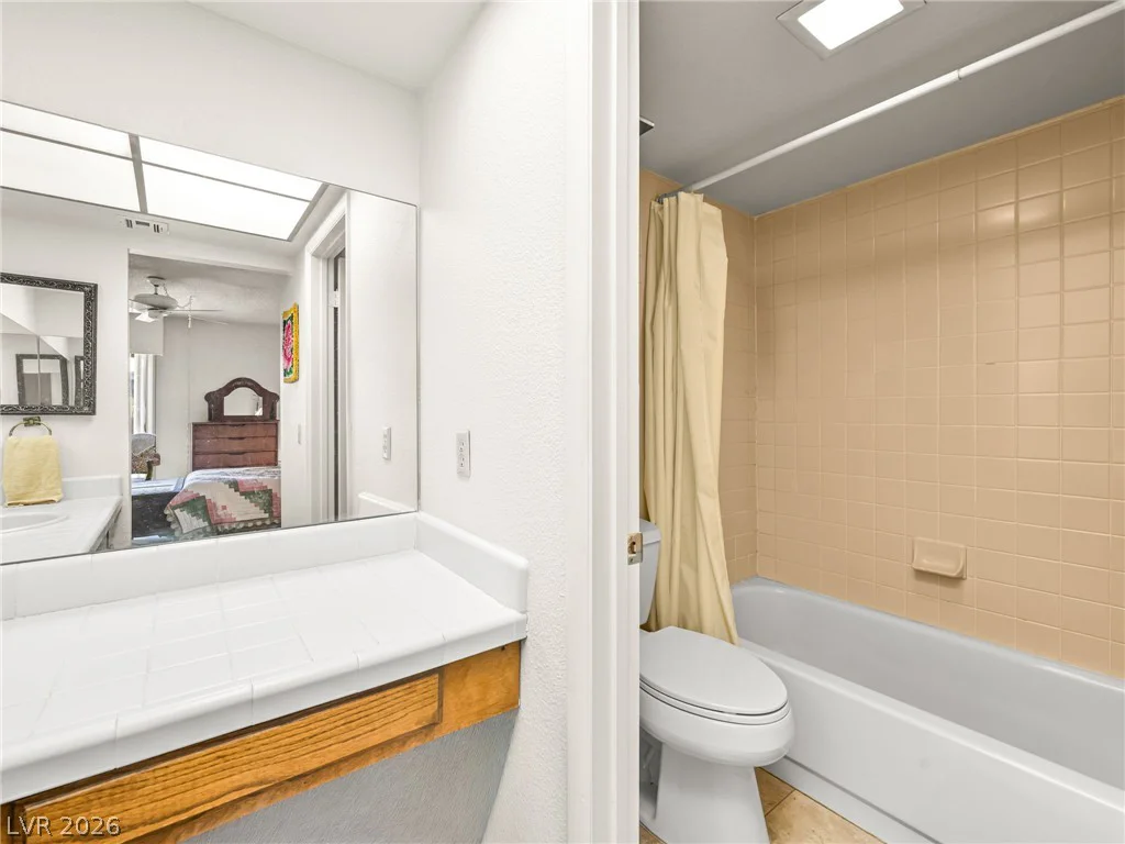 3422 Kensbrook, Las Vegas, NV 89121