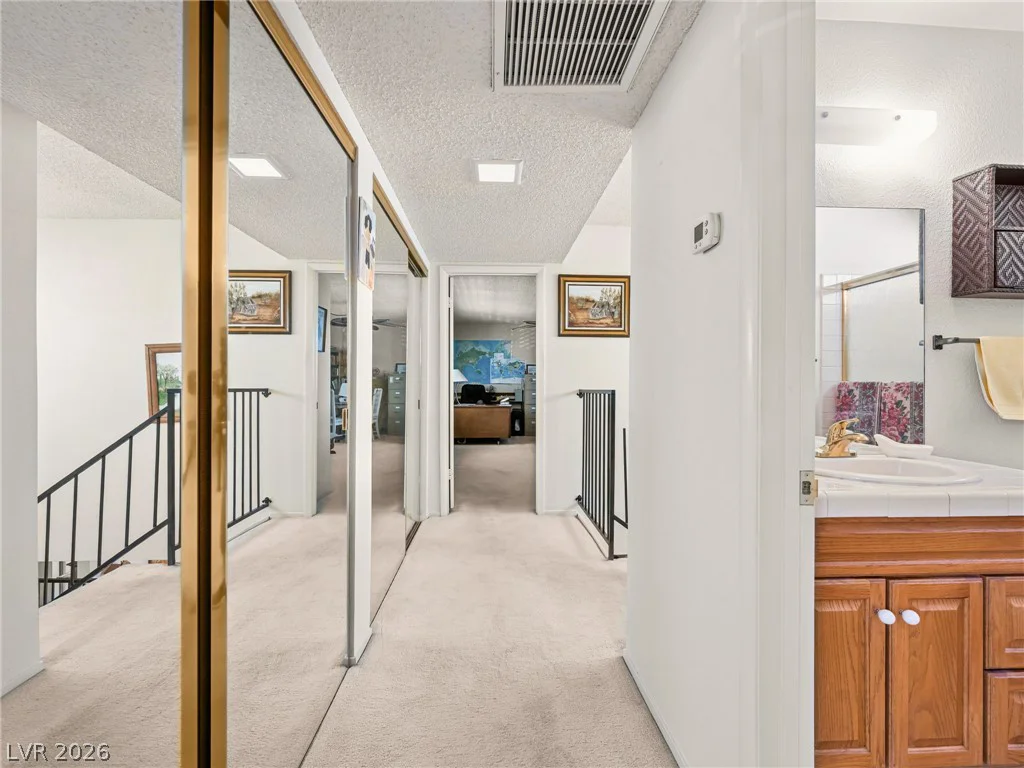 3422 Kensbrook, Las Vegas, NV 89121