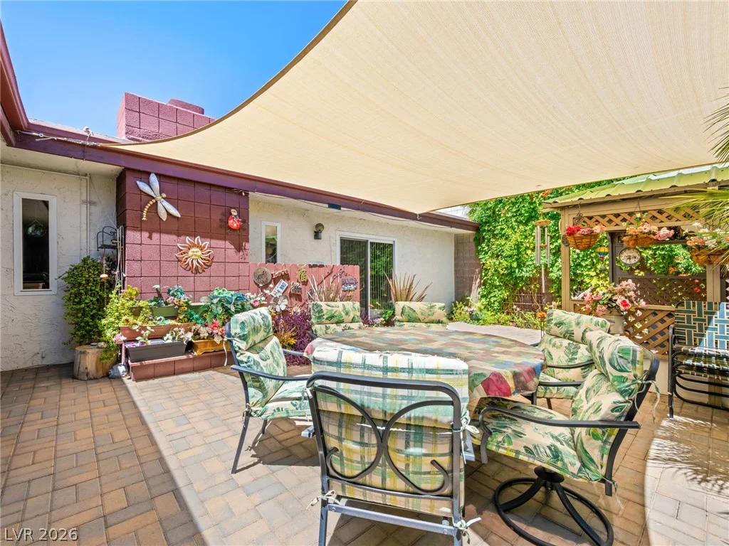 3422 Kensbrook, Las Vegas, NV 89121