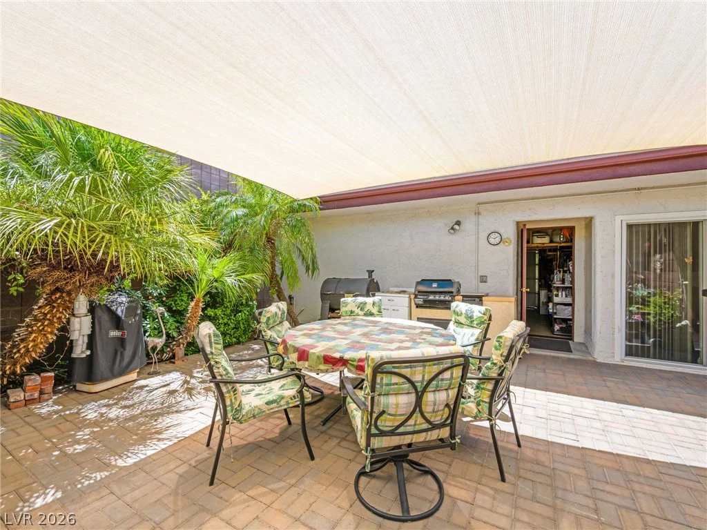 3422 Kensbrook, Las Vegas, NV 89121