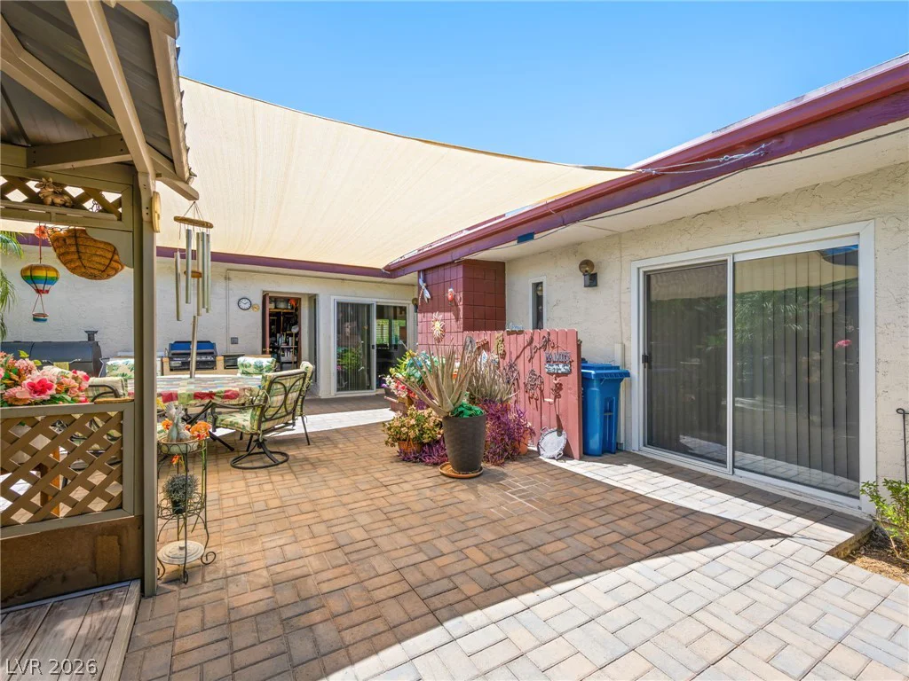 3422 Kensbrook, Las Vegas, NV 89121