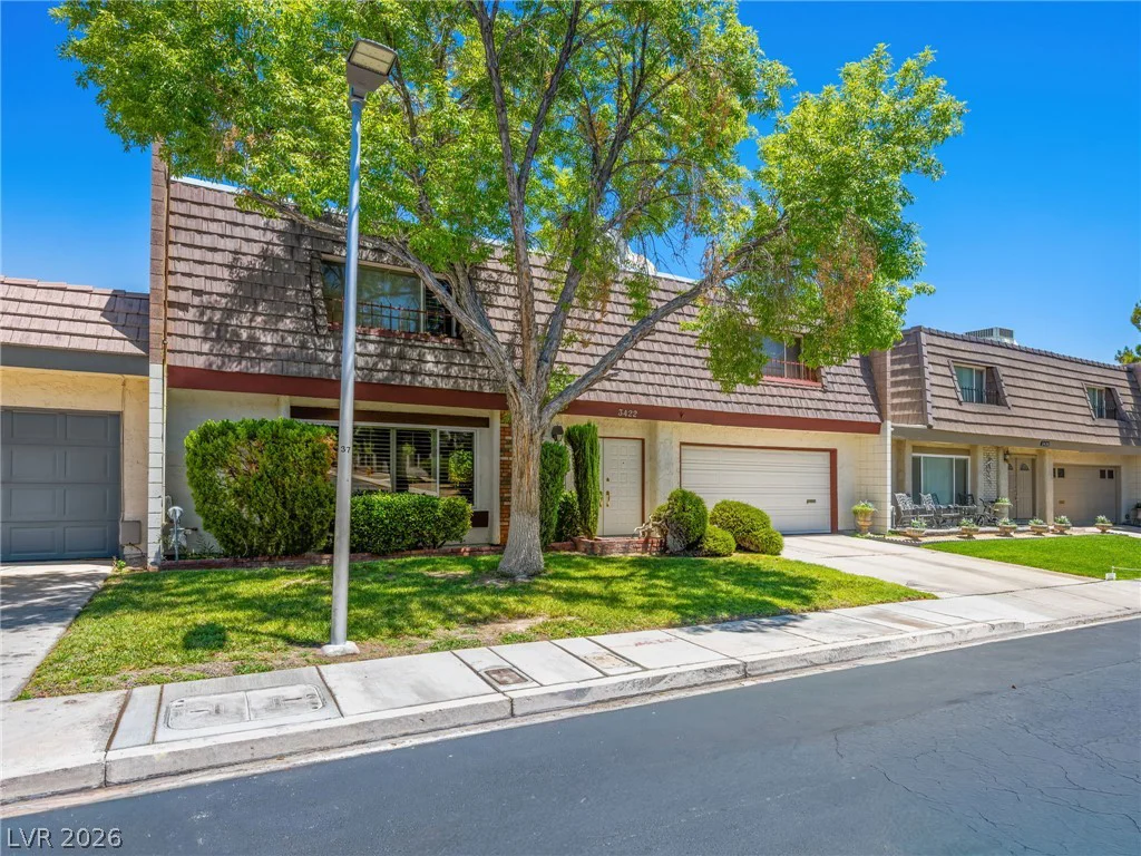 3422 Kensbrook, Las Vegas, NV 89121