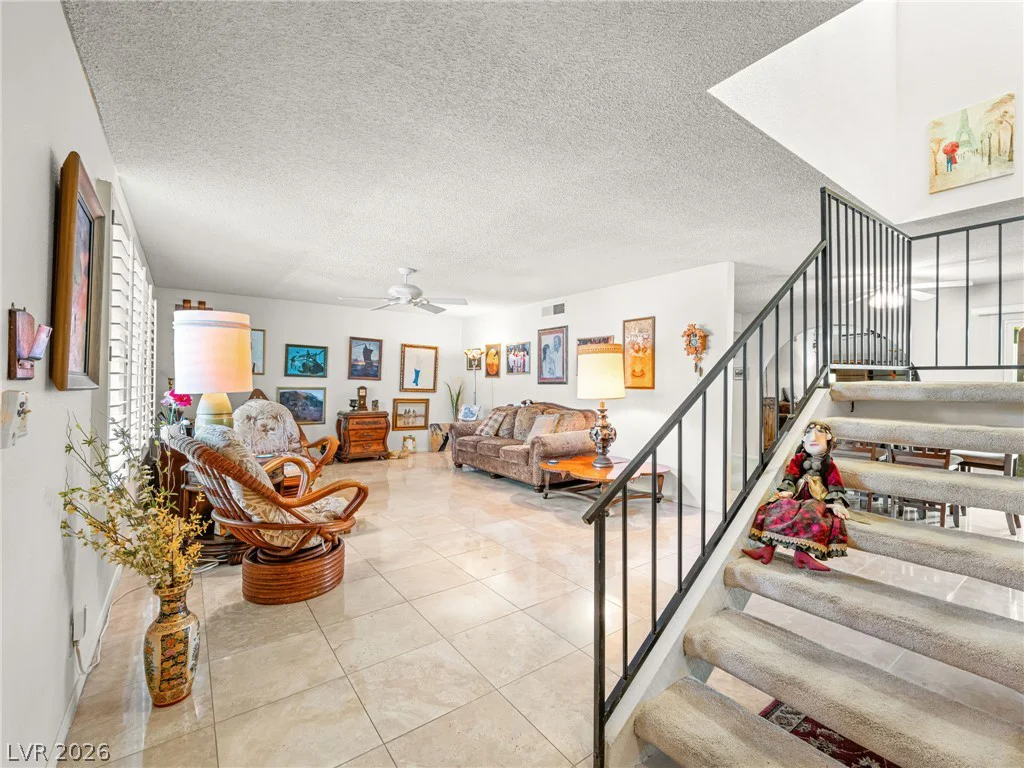3422 Kensbrook, Las Vegas, NV 89121