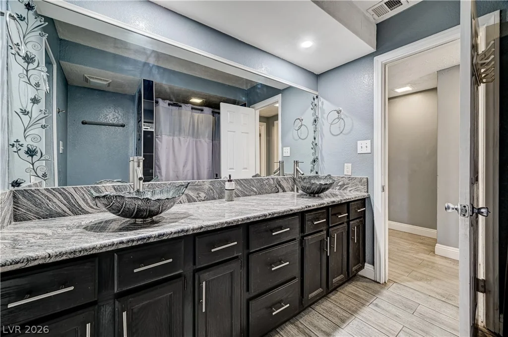 1119 16th, Las Vegas, NV 89104