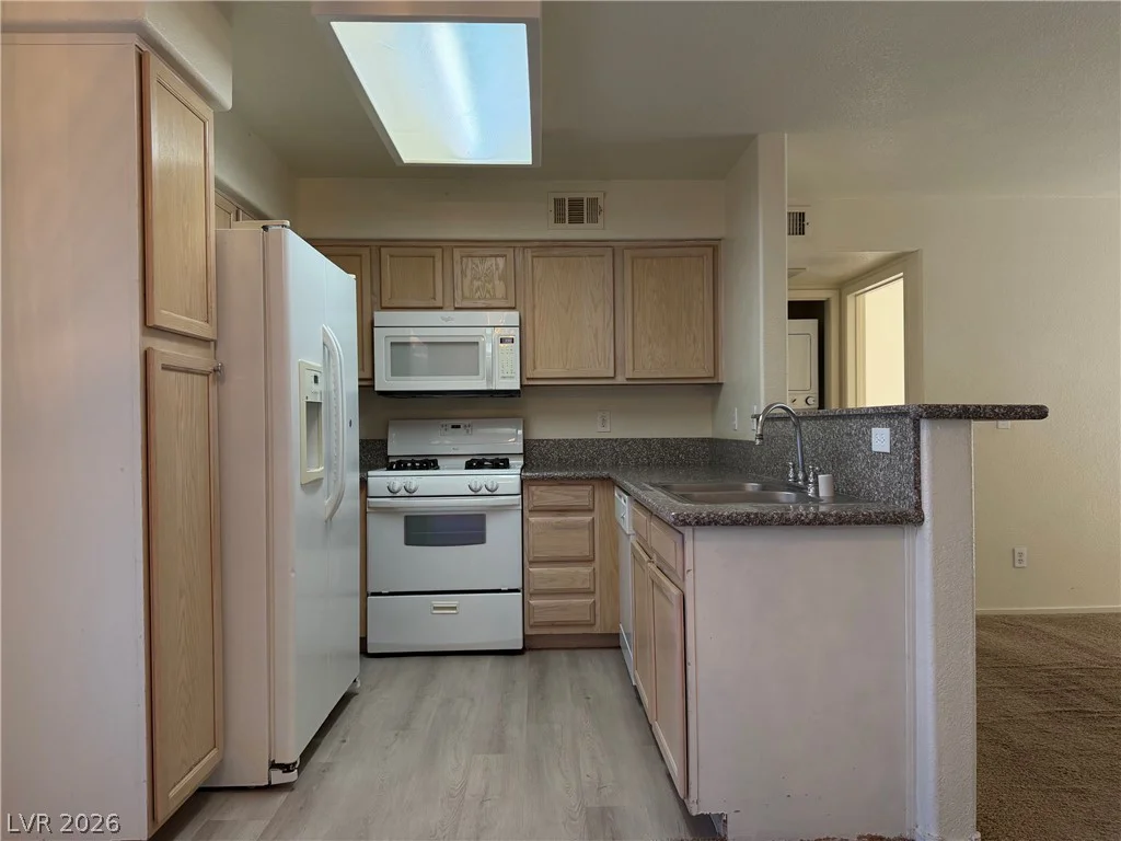 5259 Caspian Springs, Las Vegas, NV 89120