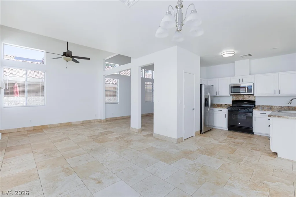 1835 Poetic Valley, Henderson, NV 89012