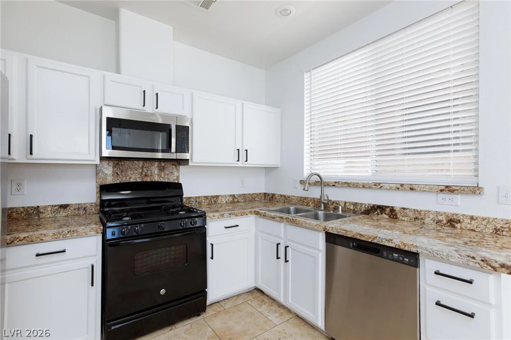 1835 Poetic Valley, Henderson, NV 89012