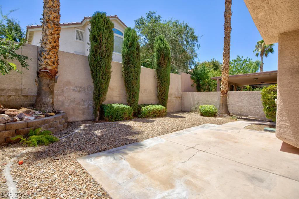 1857 Poetic Valley, Henderson, NV 89012
