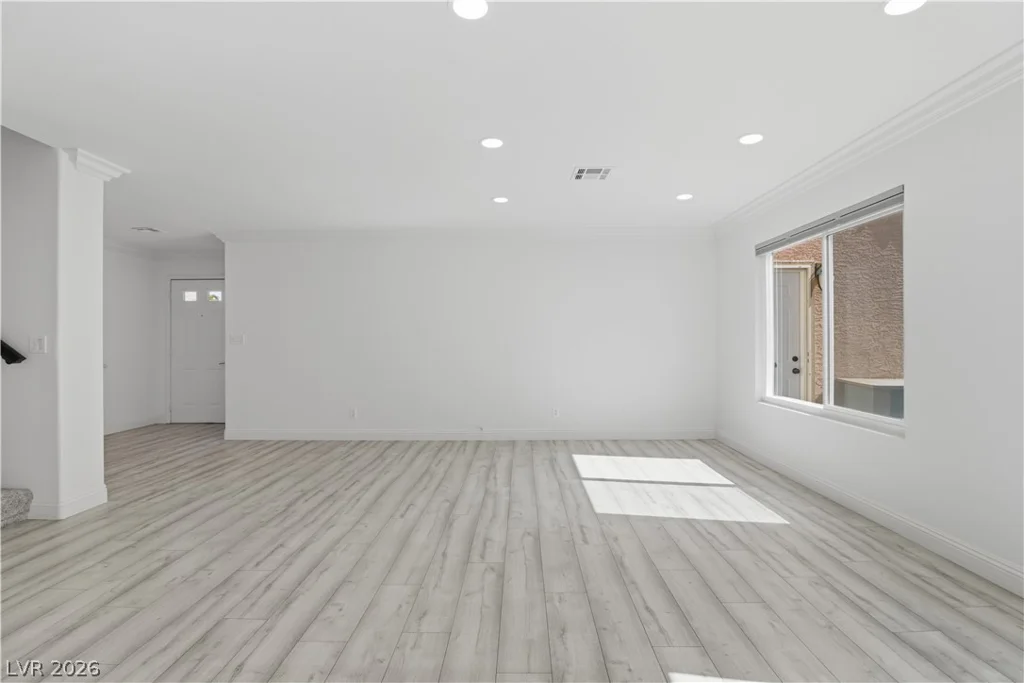 9537 Wooden Pier, Las Vegas, NV 89117