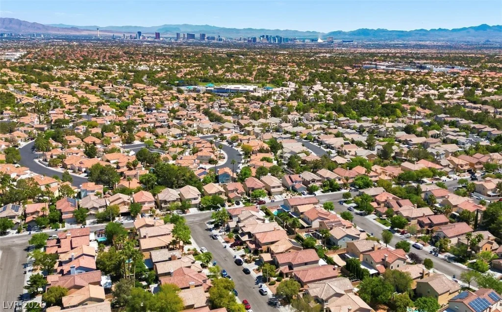 9537 Wooden Pier, Las Vegas, NV 89117