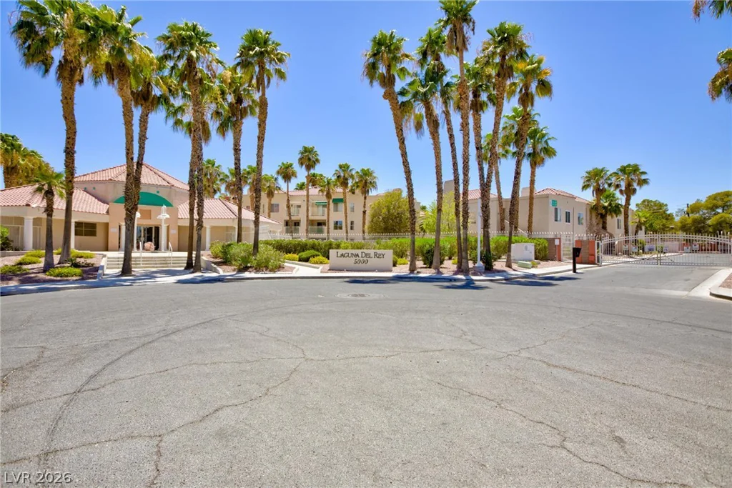 5000 Red Rock, Las Vegas, NV 89118