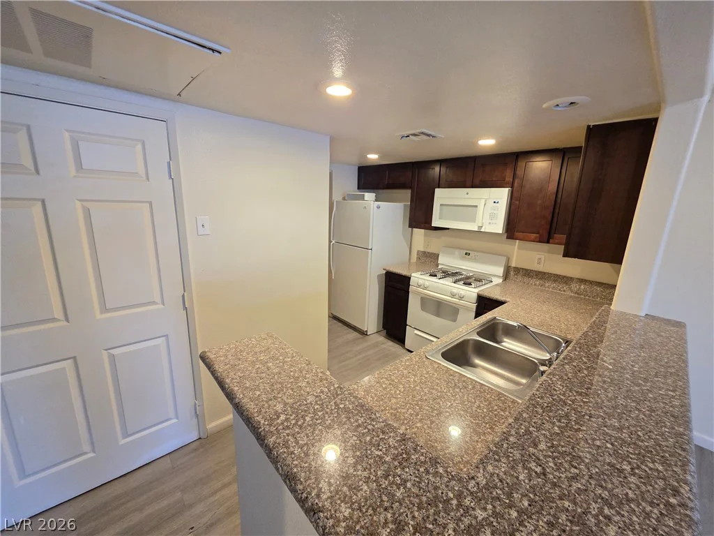 1830 Pecos, Las Vegas, NV 89115