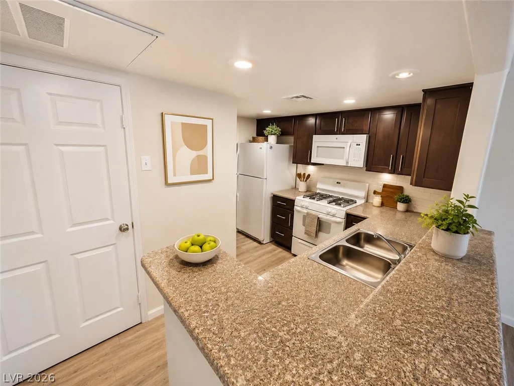 1830 Pecos, Las Vegas, NV 89115
