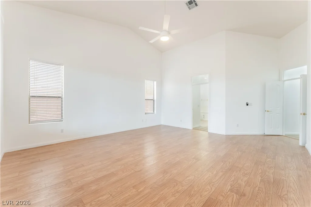 931 Temple View, Las Vegas, NV 89110