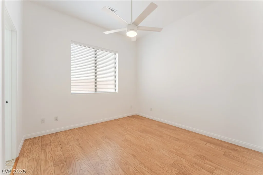 931 Temple View, Las Vegas, NV 89110