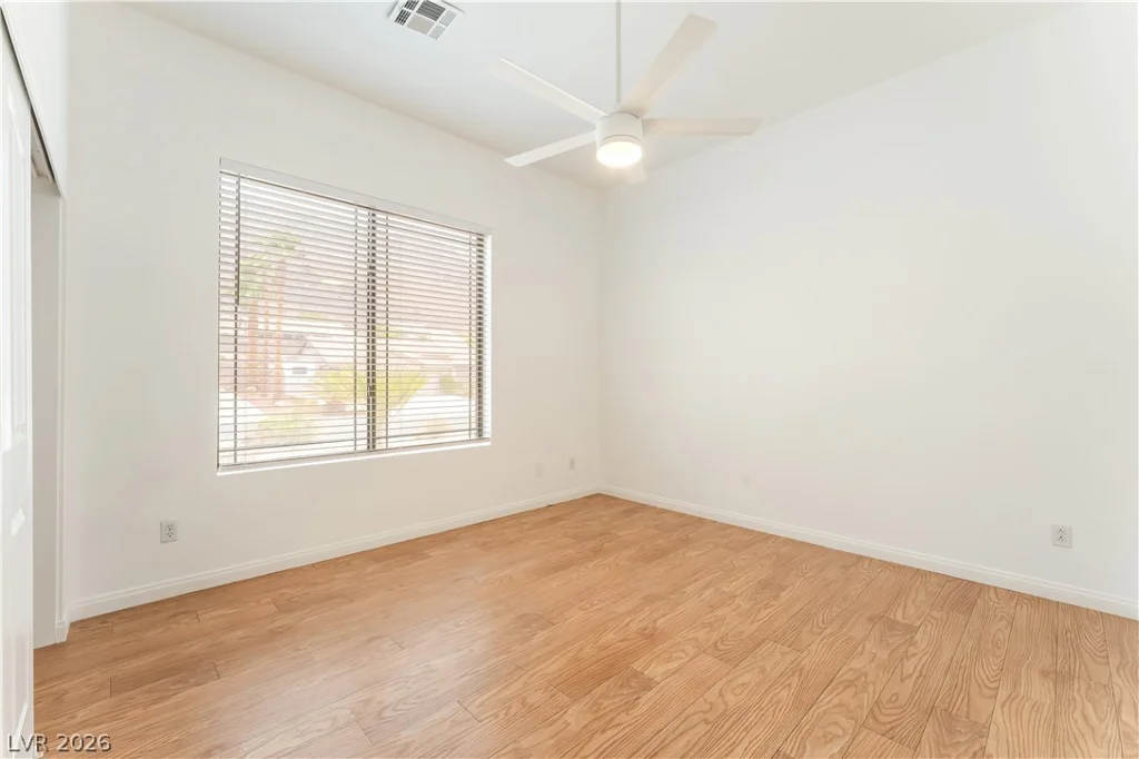 931 Temple View, Las Vegas, NV 89110