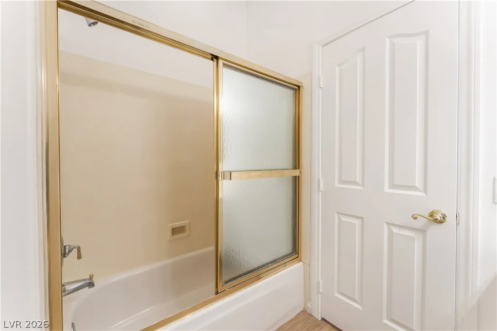 931 Temple View, Las Vegas, NV 89110