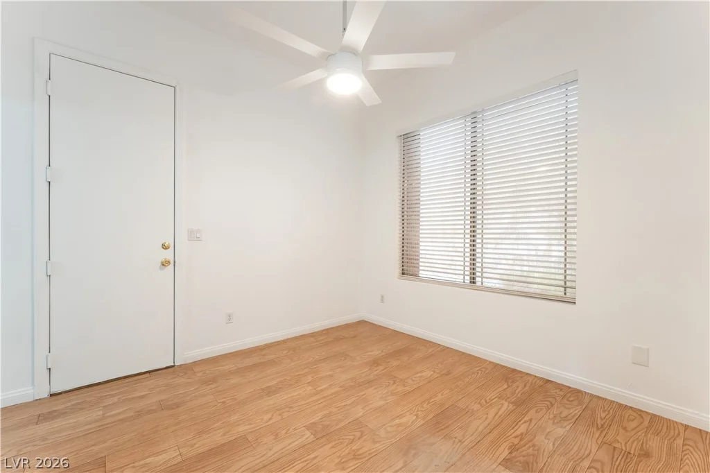 931 Temple View, Las Vegas, NV 89110