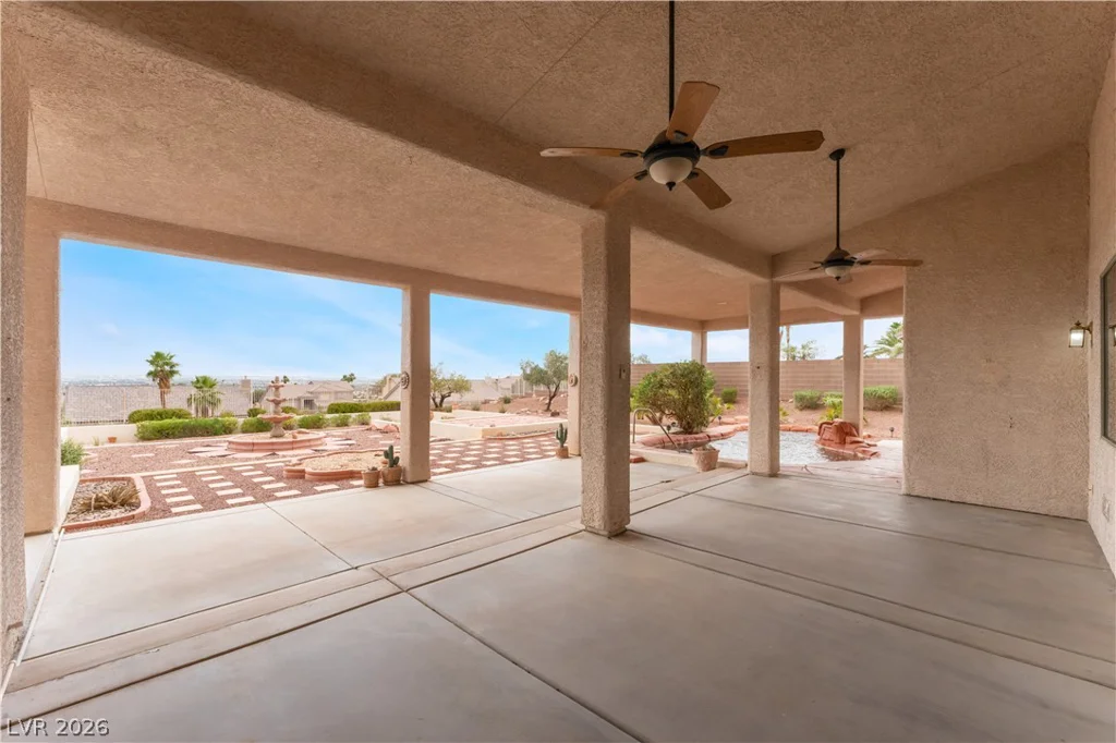 931 Temple View, Las Vegas, NV 89110