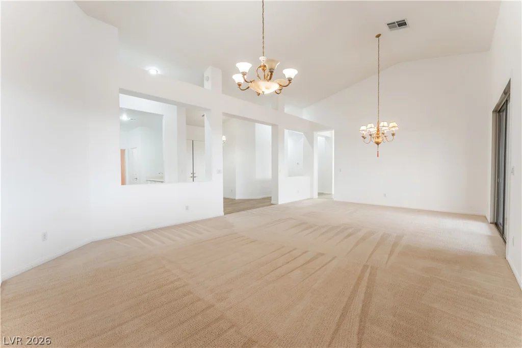 931 Temple View, Las Vegas, NV 89110