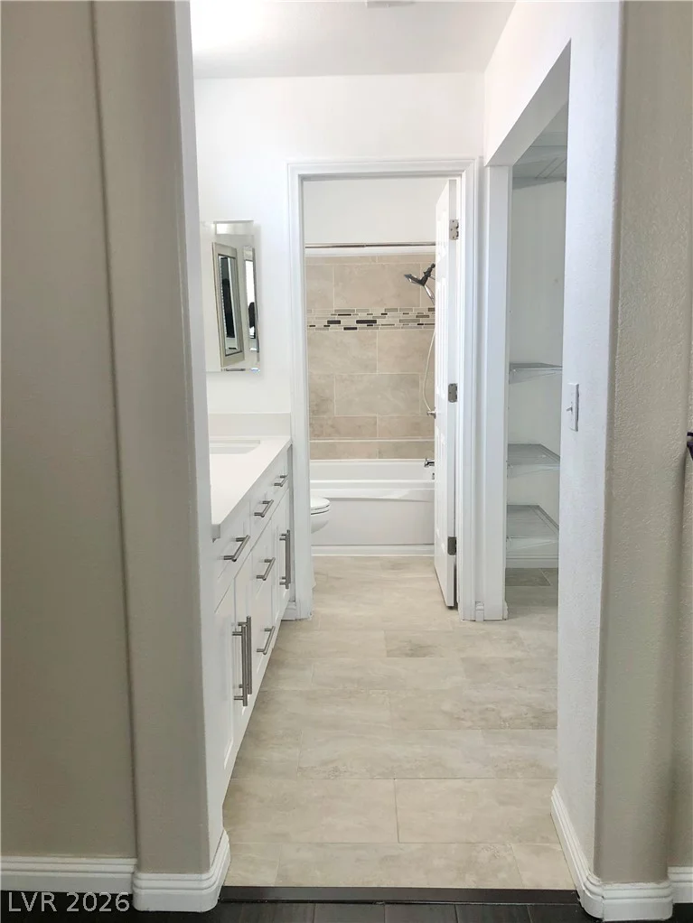 1728 Matador, Las Vegas, NV 89128